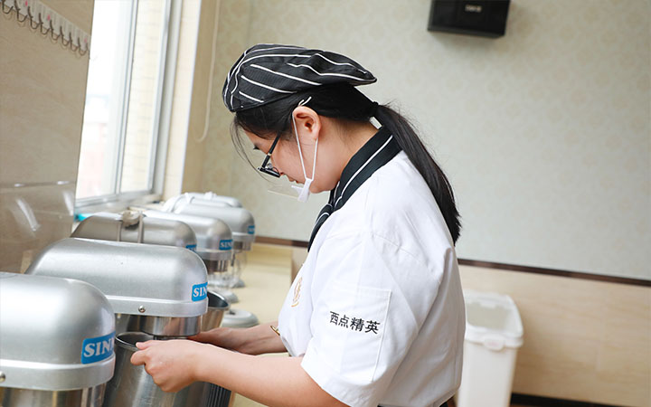女生学什么技术