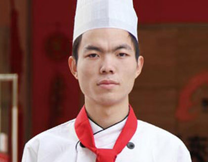 福建新东方烹饪学校:烹饪大师的巅峰对决 精彩绝伦的烹饪艺