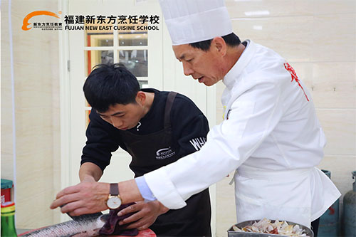 在福建学小吃技术,小吃培训学校哪家好?