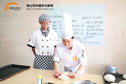 新生故事 | 李佳奇:生活不会亏欠每一个努力向上的人!