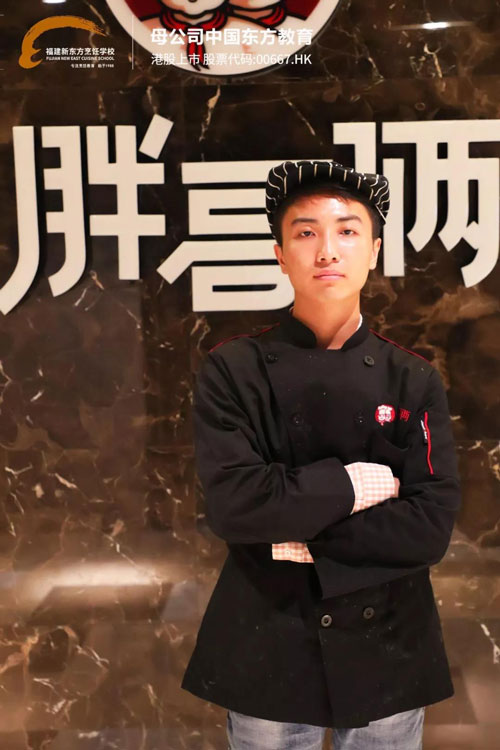 王期锦                             在回访座谈会上,周浩龙学长表示