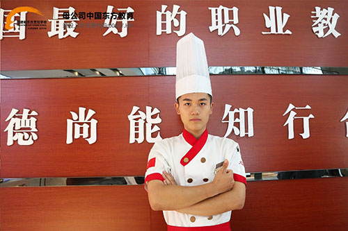 新生故事 | 陈勇锋:追梦的人总被世界善待