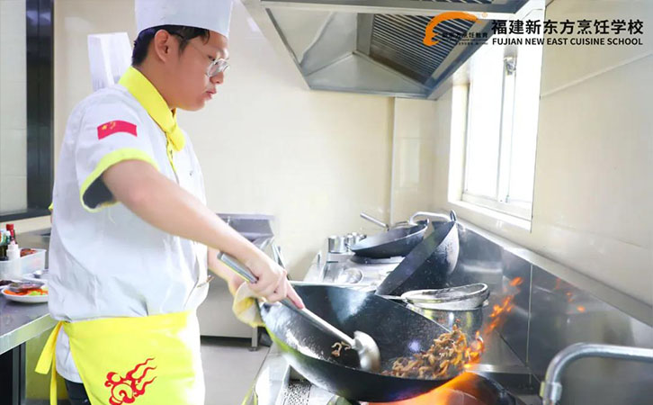 福建新东方烹饪学校开学