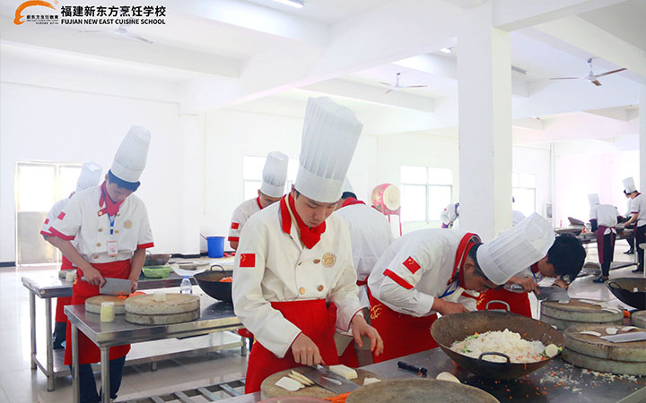 学厨师