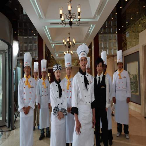 餐饮服务员薪酬已达公务员水平_新东方烹饪