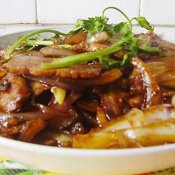 洋葱回锅肉—福州新东方厨师学校推荐菜谱