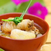 竹荪土鸡汤—福州新东方厨师学校推荐菜谱