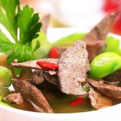 绿豆丝瓜护肝汤—福州新东方厨师学校推荐菜谱