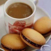 果酱夹心蛋黄饼干—福州新东方厨师学校推荐菜谱