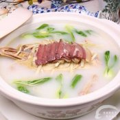 老鸭笋干煲—福州新东方厨师学校推荐菜谱