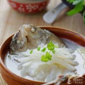 鲜鱼萝卜汤—福州新东方厨师学校推荐菜谱