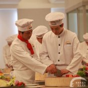 学子情定福建新东方