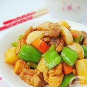 蒜香辣鸡块—福州新东方厨师学校推荐菜谱
