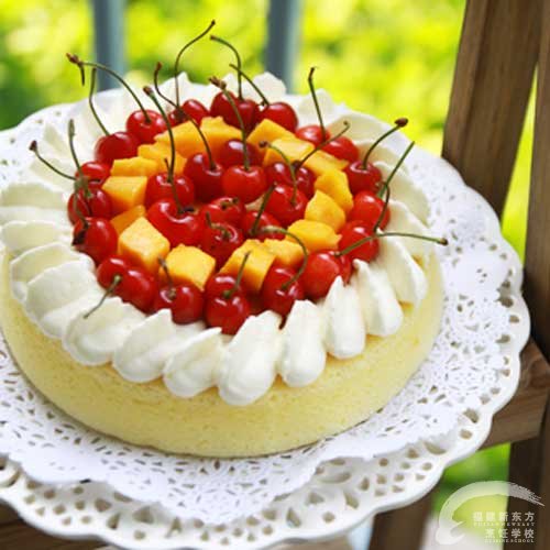 舒芙蕾乳酪蛋糕-福州新东方厨师学校推荐菜谱