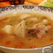 枸杞排骨芋艿汤—福州新东方厨师学校推荐菜谱