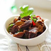 鱼香鸡杂—福州新东方厨师学校推荐菜谱
