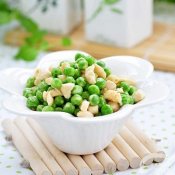 豌豆烧鸡米—福州新东方厨师学校推荐菜谱
