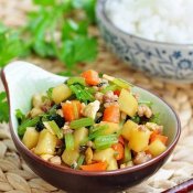 肉末什锦小炒—福州新东方厨师学校推荐菜谱