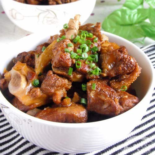 干香啤酒鸭-福州新东方厨师学校推荐菜谱_新东