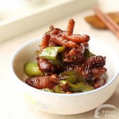 小炒鸡爪—福州新东方厨师学校推荐菜谱