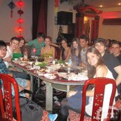 福州新东方厨师学校谈食论道:老外怎样吃火锅