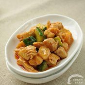 酱爆鸡丁—福州新东方厨师学校推荐菜谱