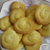 福州新东方厨师学校教您:奶油曲奇的做法