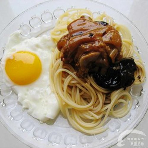 福州新东方厨师学校品美食:意大利美味猪脚_新