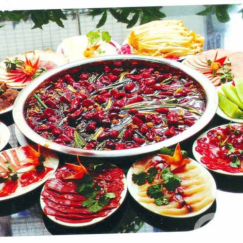 吊足胃口 国内外知名火锅一网打尽_新东方烹饪