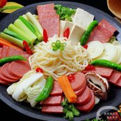 福州新东方厨师学校揭秘:吃火锅的营养搭配与禁忌