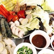福州新东方厨师学校揭秘:火锅味碟制作