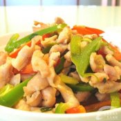 彩椒炒兔丝—福州新东方厨师学校推荐菜谱