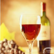 福州新东方厨师学校大食话:葡萄酒是中国人首酿的