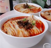 福州新东方厨师学校品美食:四川小吃私家食堂