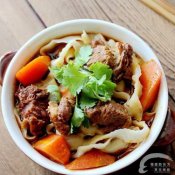 香辣牛肉面—福州新东方厨师学校推荐菜谱