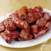 福州新东方厨师学校食话美食:舌尖留辣 啃在鸭脖上