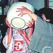 福州新东方厨师学校谈食说趣:喝日本大碗茶要两人帮忙