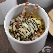 香橙冻芝士—福州新东方厨师学校推荐菜谱