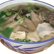 福州新东方厨师学校品美食:客家八刀汤