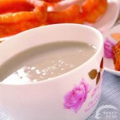 福州新东方厨师学校品美食:老北京豆汁王