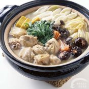 福州新东方厨师学校说美食:苗岭小黑药炖鸡