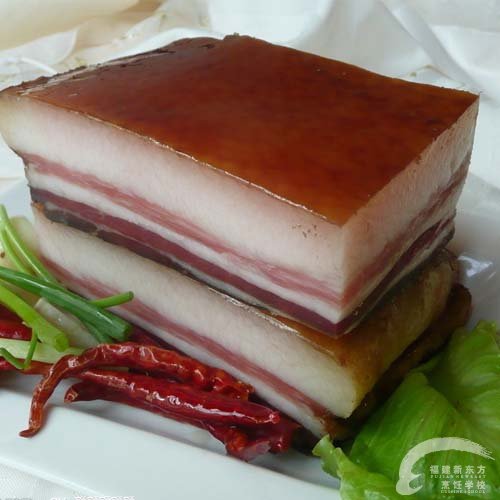 福州新东方厨师学校说美食:腊肉中的浓浓年味