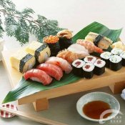 福州新东方厨师学校谈食论道:东方的饮食与西方的男女