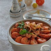 泡菜海鲜锅—福州新东方厨师学校推荐菜谱