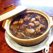 福州新东方厨师学校说美食:肉骨茶浸鸡