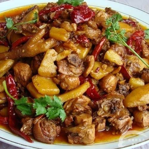 新疆大盘鸡的做法 新东方厨师学校学生作品_新