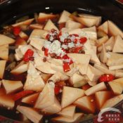 幽香煮白干—新东方厨师培训学校推荐菜谱