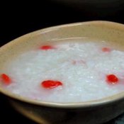 新东方厨师学校解析:春季保护咽喉食疗有哪些?