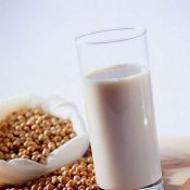 新东方厨师培训学校揭秘:豆类制品怎么喝才不会伤身