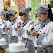 福建新东方烹饪学校:西点裱花艺术大赛即将开赛 裱花艺术谁